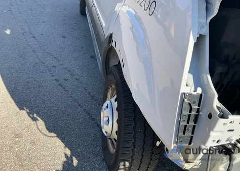 2024 Ford Transit-250 из США, поврежденный, VIN 1FTBR2C83RKA26170